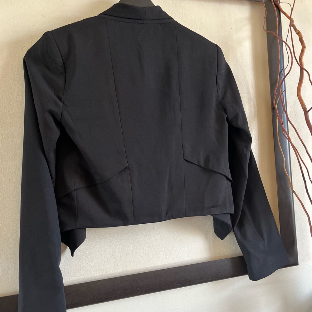 NWT  Bisou Bisou black “torera” style open blazer - Picture 2 of 8